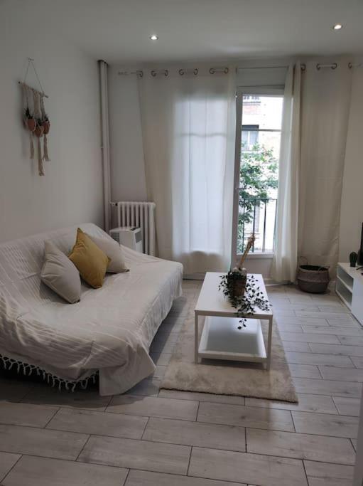 Ville: Cosy White Appartamento Nizza